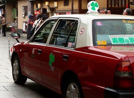 Такси в Киото: цены, правила и лучшие таксомоторные компании города