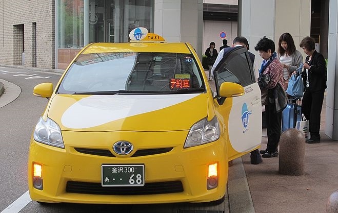 Такси Канадзава онлайн: заказ и бронирование